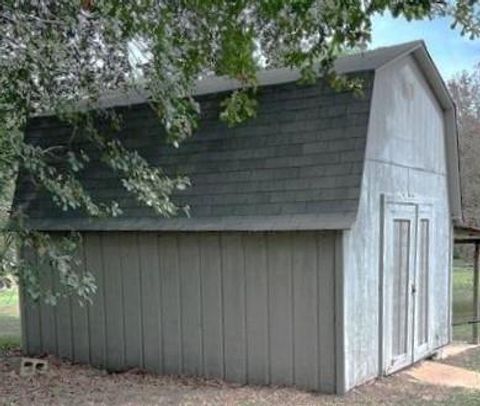 A home in Onalaska