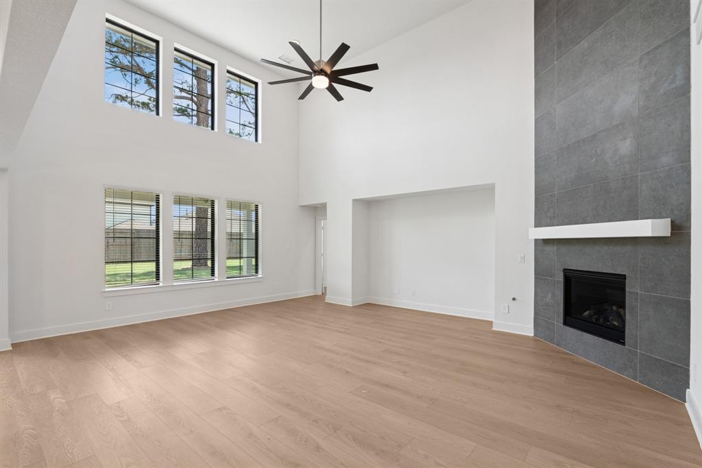 21815 Hibiscus Hedge Trail