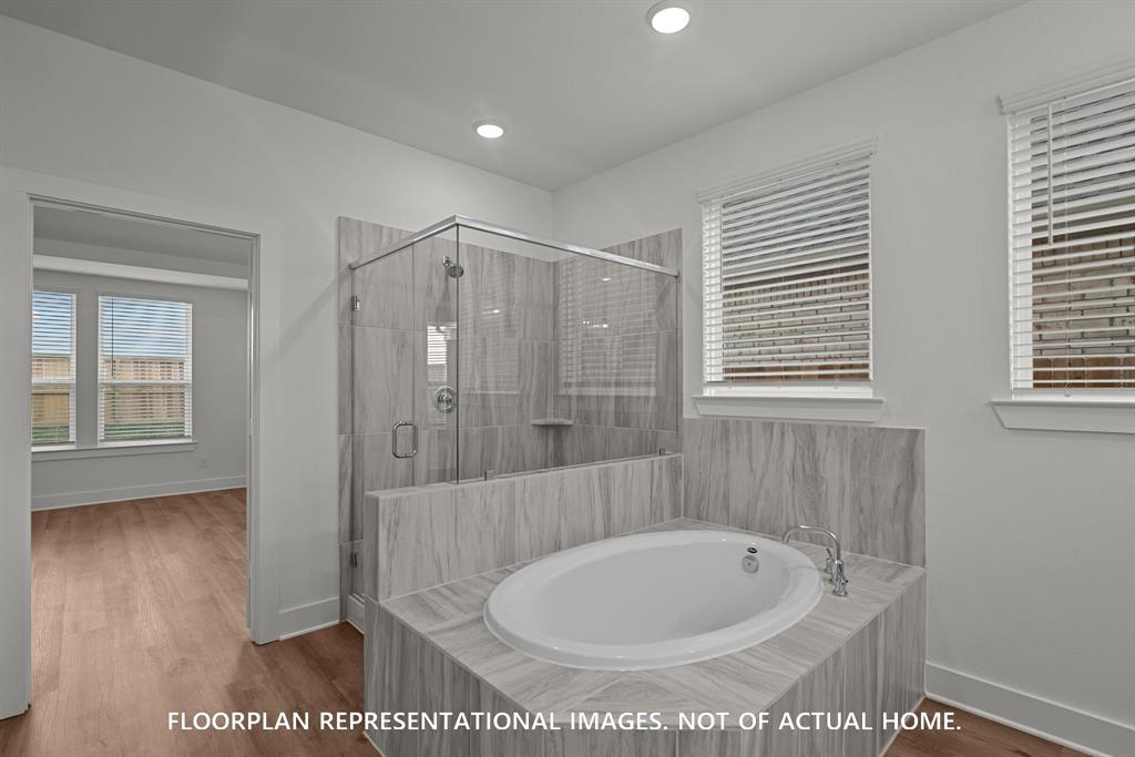 21815 Hibiscus Hedge Trail