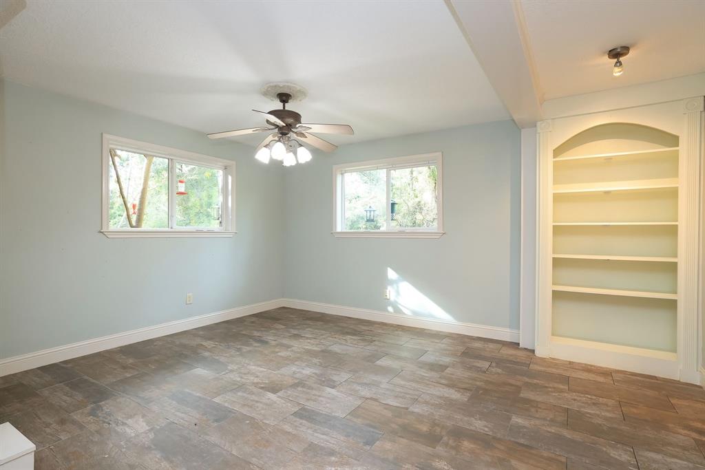 610 Tall Pines Drive, Magnolia, Texas image 5