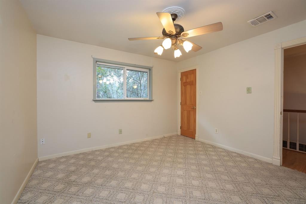 610 Tall Pines Drive, Magnolia, Texas image 23
