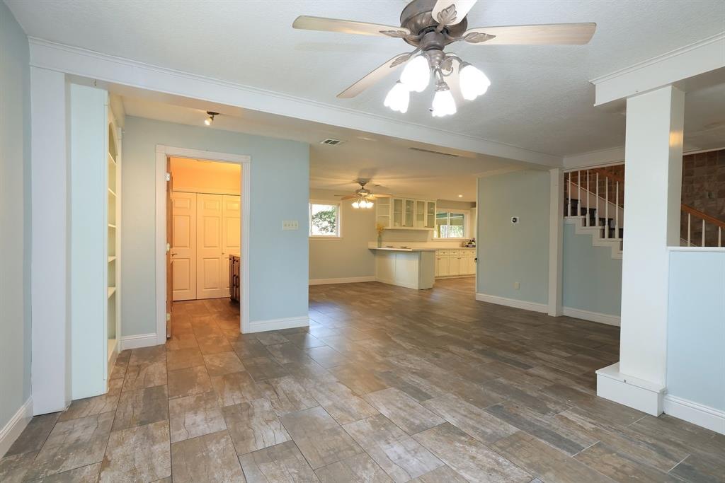 610 Tall Pines Drive, Magnolia, Texas image 6