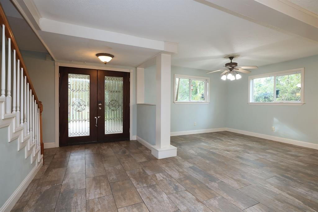 610 Tall Pines Drive, Magnolia, Texas image 3