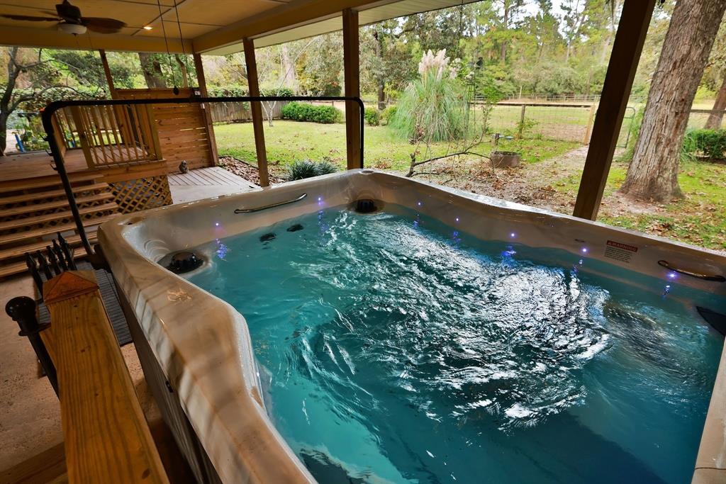 610 Tall Pines Drive, Magnolia, Texas image 32