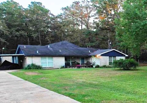 A home in Conroe