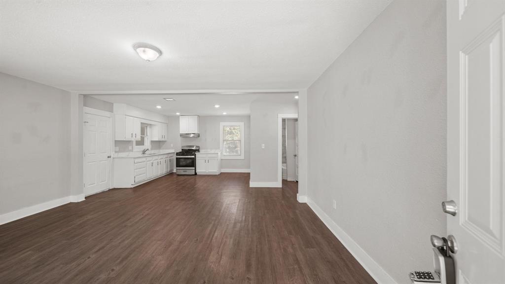 1164 3rd Street