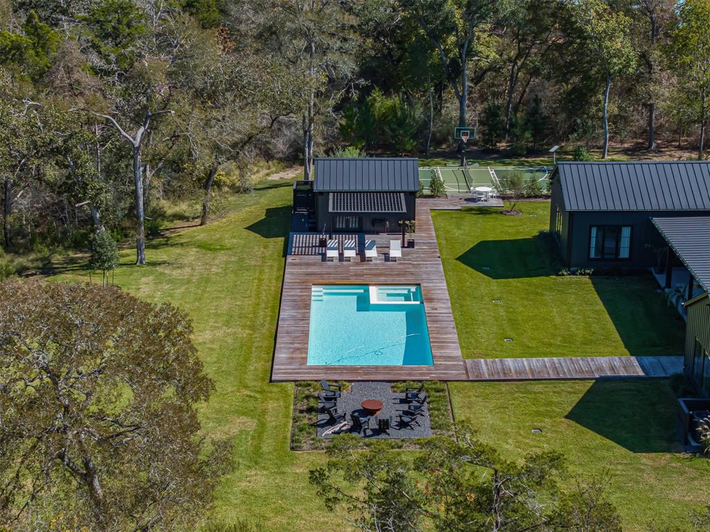 830 S Weyand Road, Round Top, Texas image 33