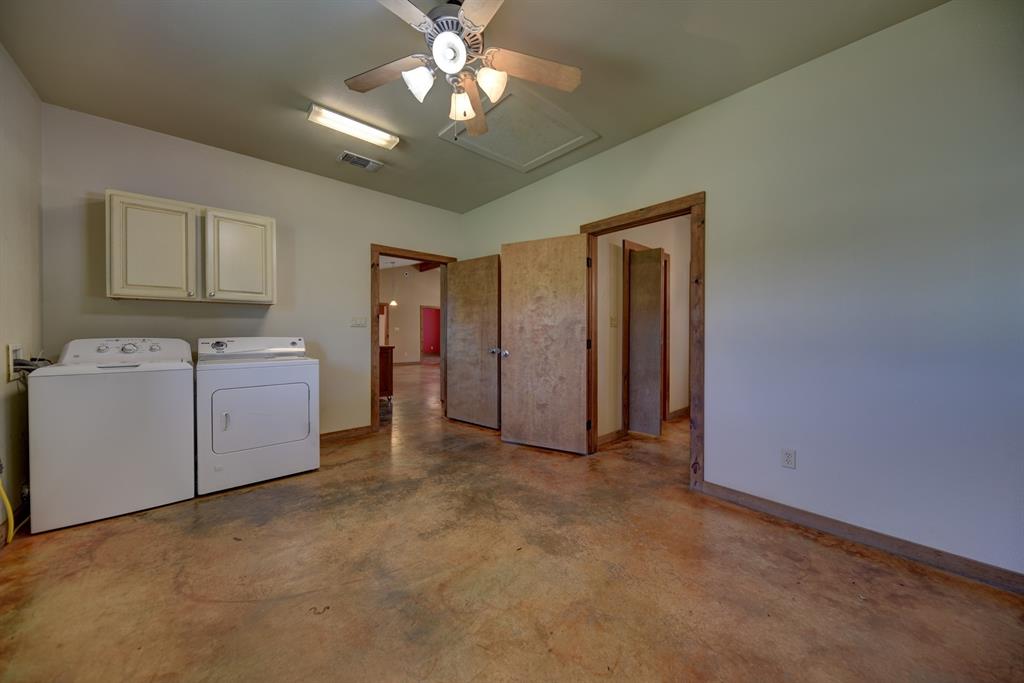565 Rogers Trail Trail, La Grange, Texas image 11
