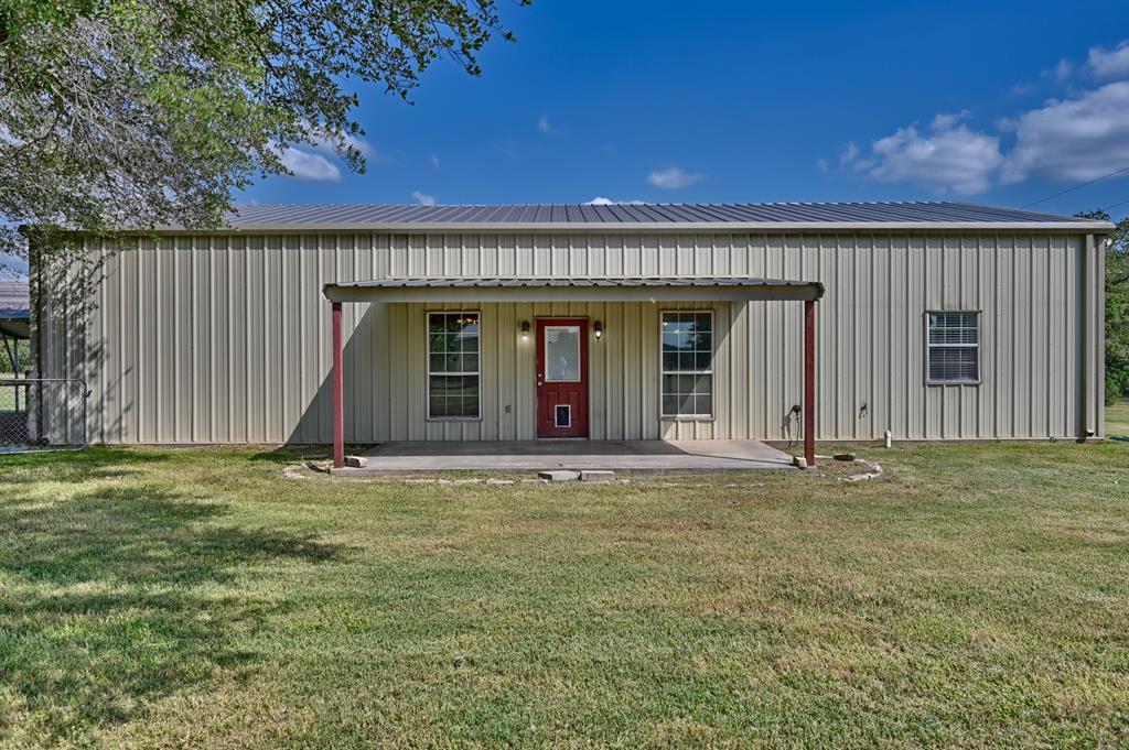 565 Rogers Trail Trail, La Grange, Texas image 1