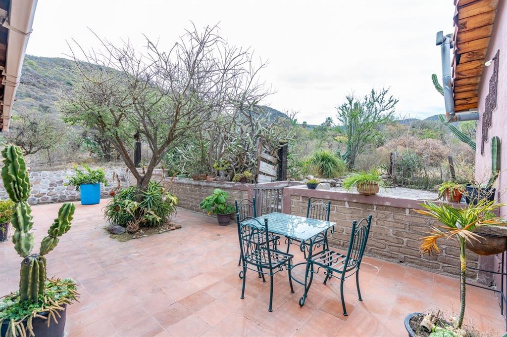 Tennessee 37886, Mexico, 5 Bedrooms Bedrooms, ,2 BathroomsBathrooms,Residential,Active,51544