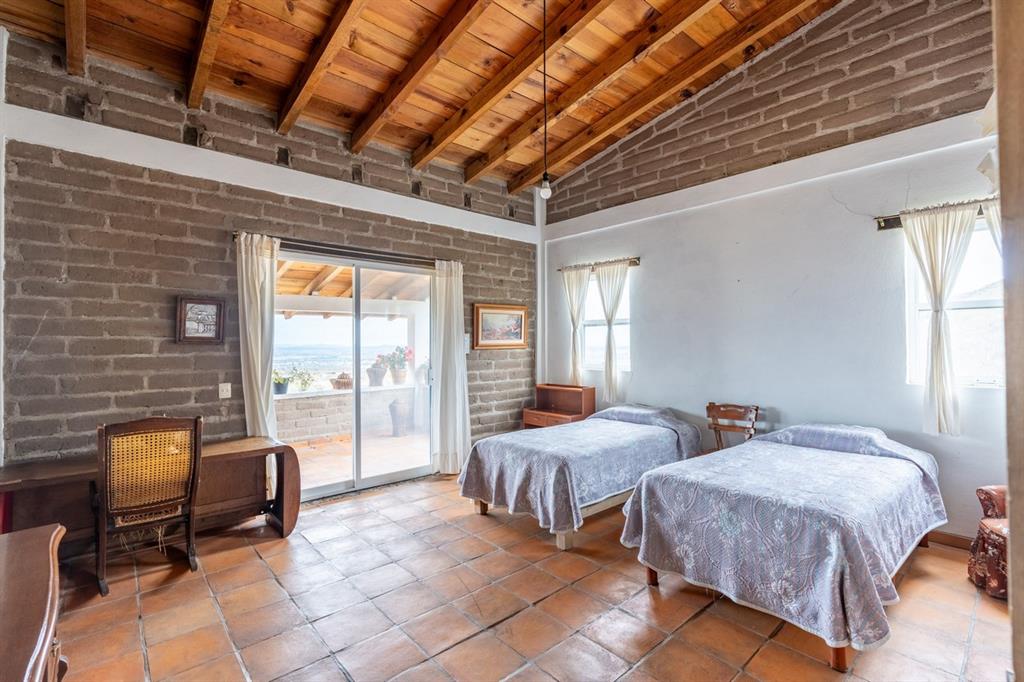 Tennessee 37886, Mexico, 5 Bedrooms Bedrooms, ,2 BathroomsBathrooms,Residential,Active,51544