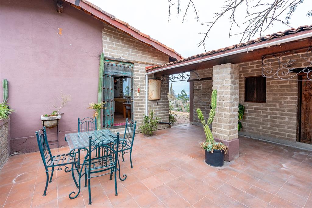 Tennessee 37886, Mexico, 5 Bedrooms Bedrooms, ,2 BathroomsBathrooms,Residential,Active,51544