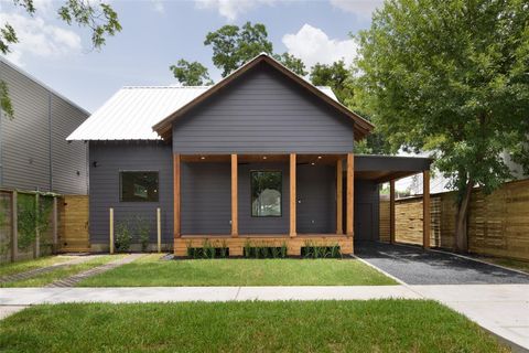 1037 Rutland Street Houston TX 77008