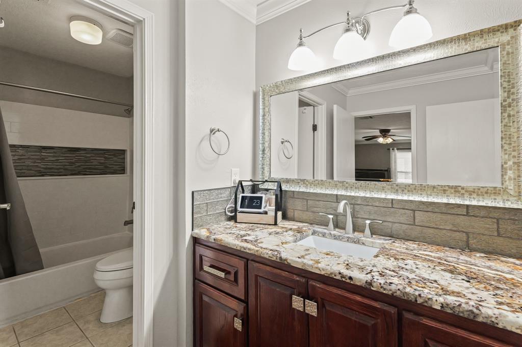 5322 Creek Shadows Drive, Houston, Texas image 36