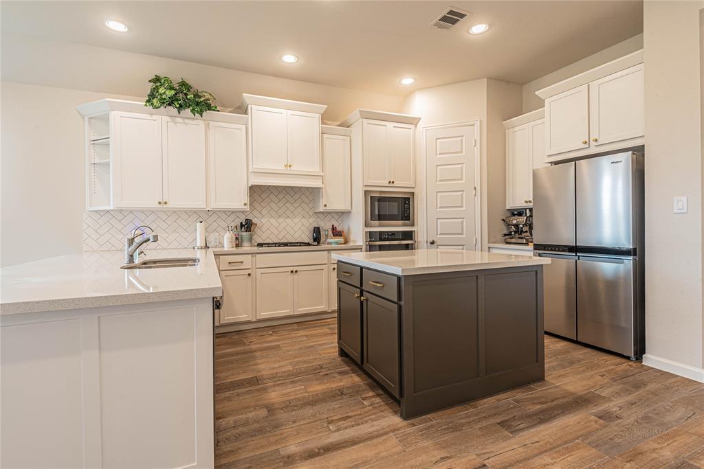 9002 Caribou Court Court, Manvel, Texas image 20