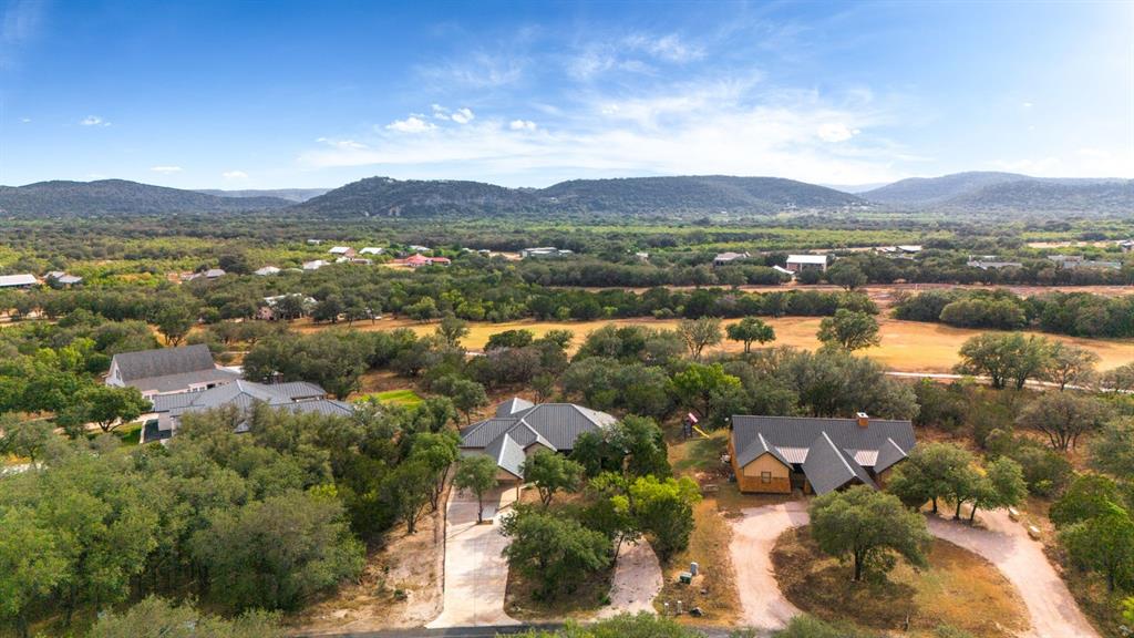822 Mountain Valley