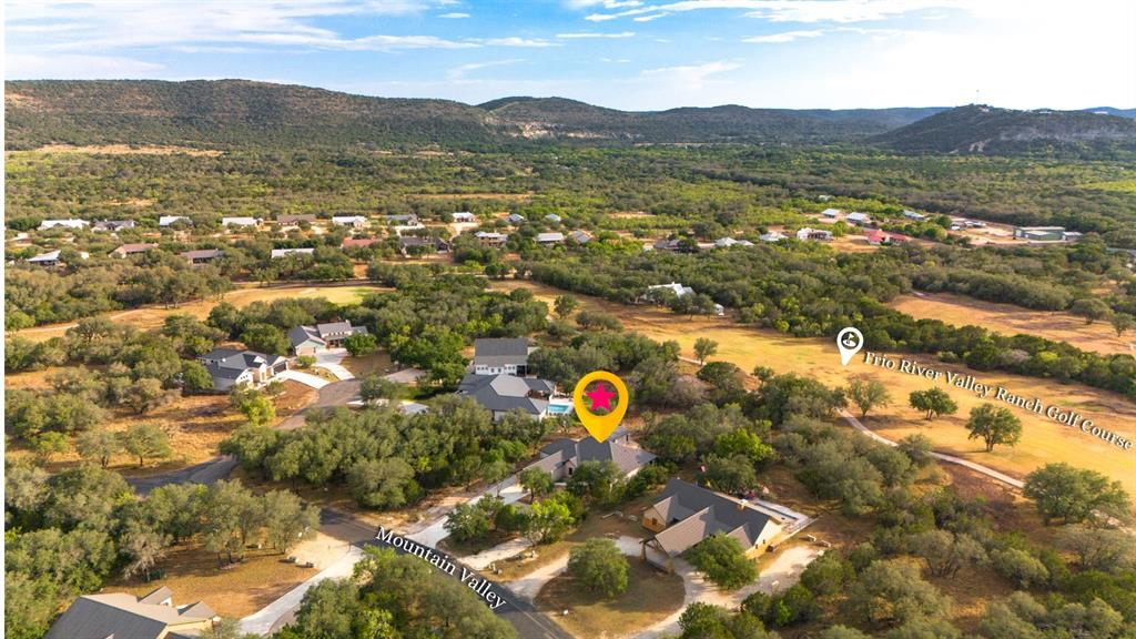822 Mountain Valley