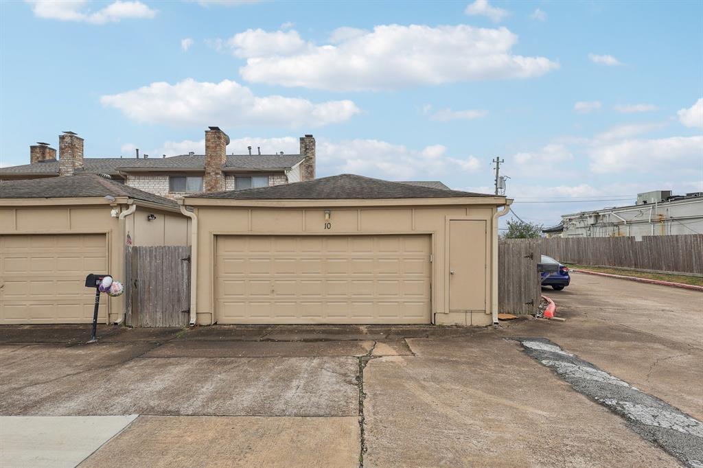 10 T Huxley Lane, Missouri City, Texas image 23