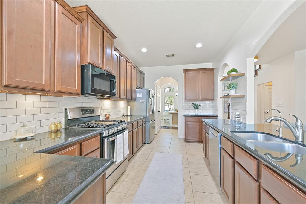 6135 Carnaby Lane, Rosenberg, Texas image 10