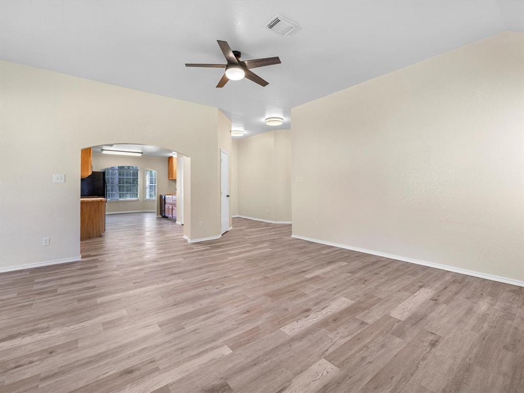 8511 Silver Lure Drive, Humble, Texas image 7