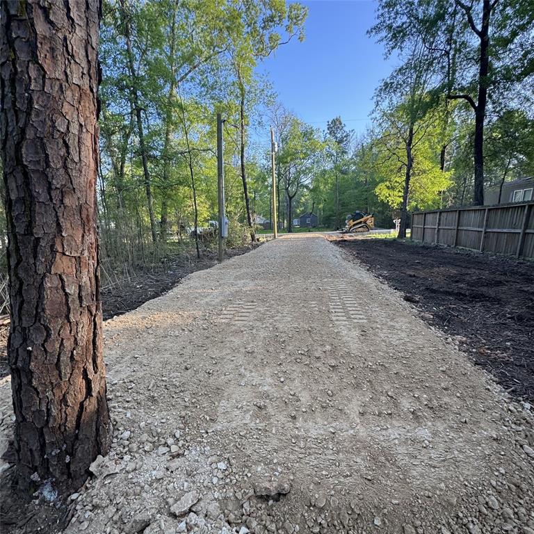 210 Cloverdale, Livingston, Texas image 3