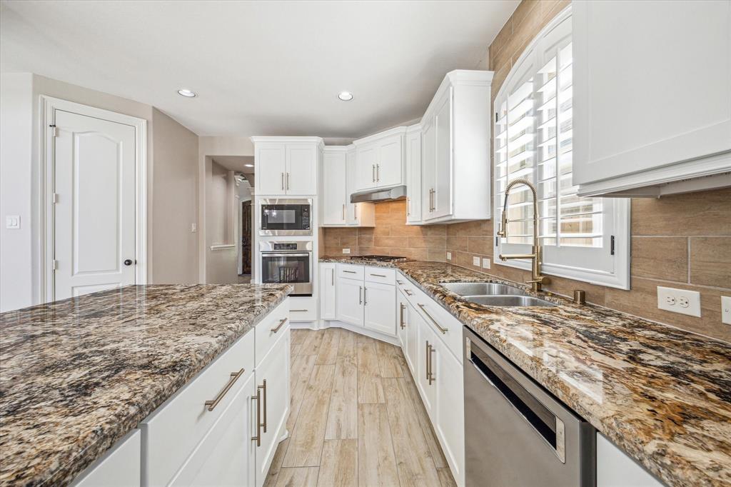 2815 Veneto Court, League City, Texas image 17