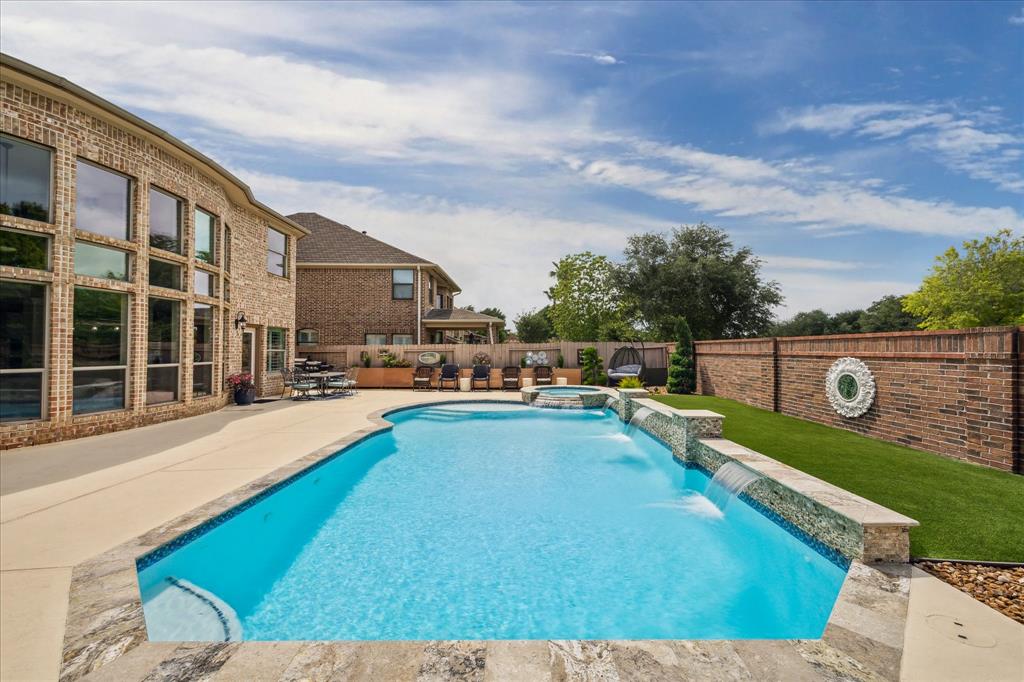 2815 Veneto Court, League City, Texas image 5