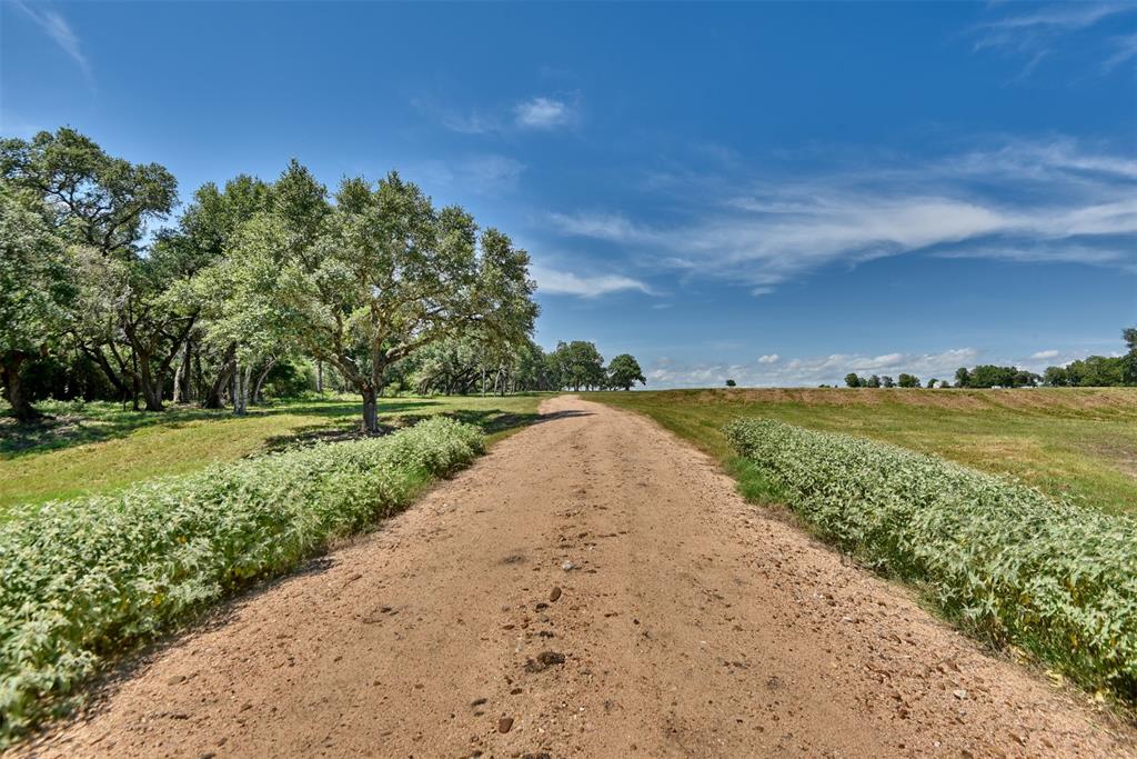 2021 Fm 2144 Rd, Weimar, Texas image 6