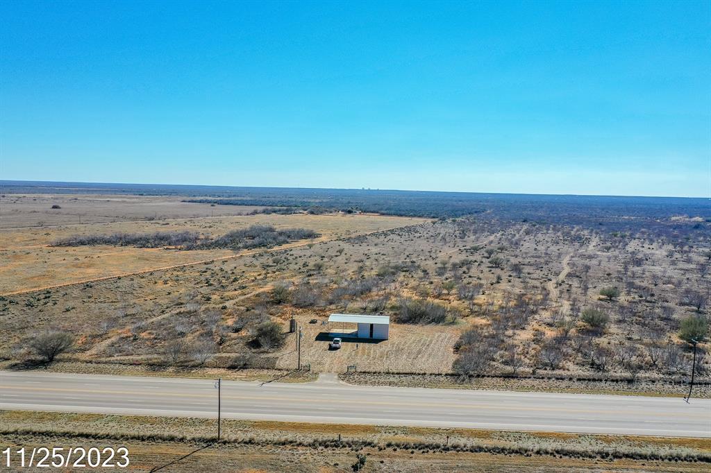 000 W Hy 85, Dilley, Texas image 30