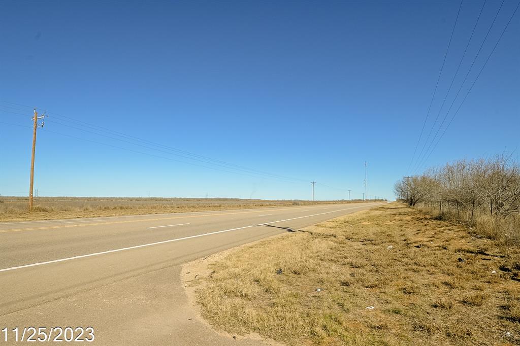 000 W Hy 85, Dilley, Texas image 7