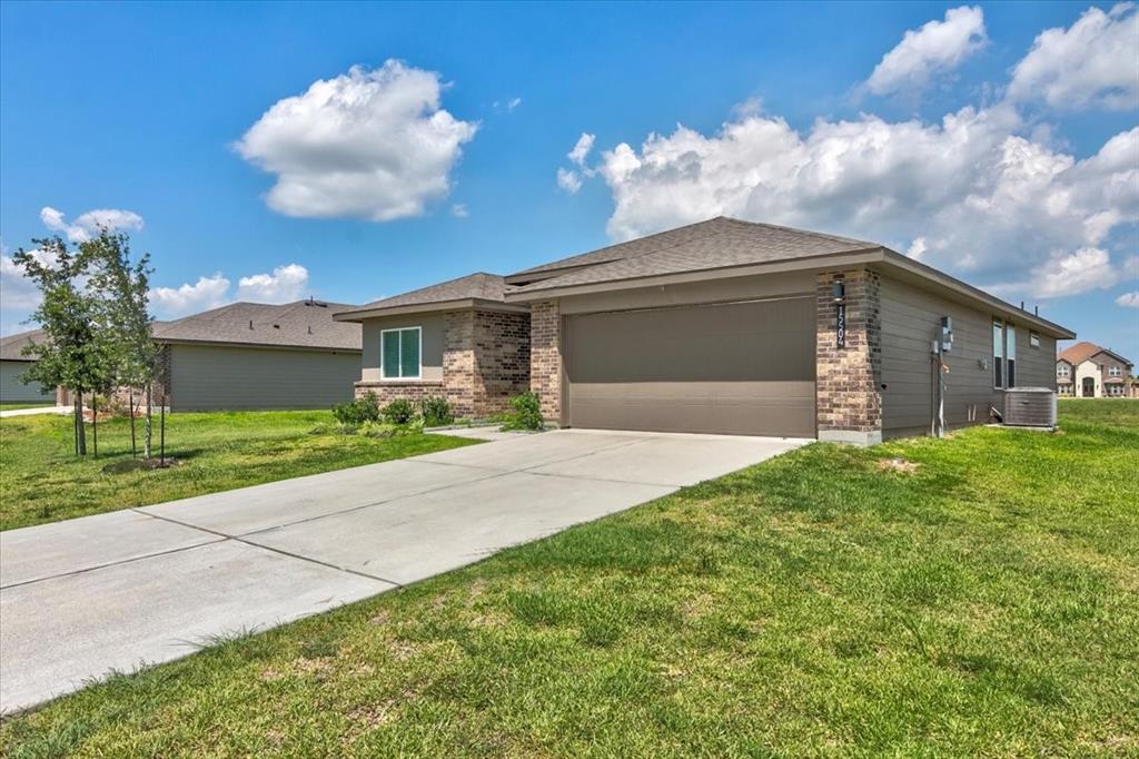 15504 Elizabeth Drive, Beaumont, Texas image 2