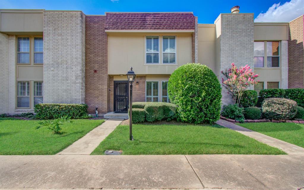 5230 Woodlawn Place 11