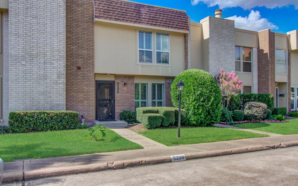 5230 Woodlawn Place 11