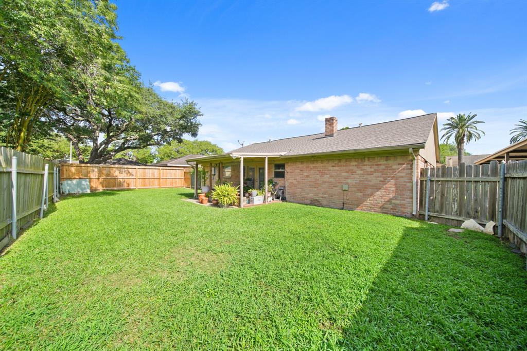 8410 Collingsdale Road, La Porte, Texas image 17