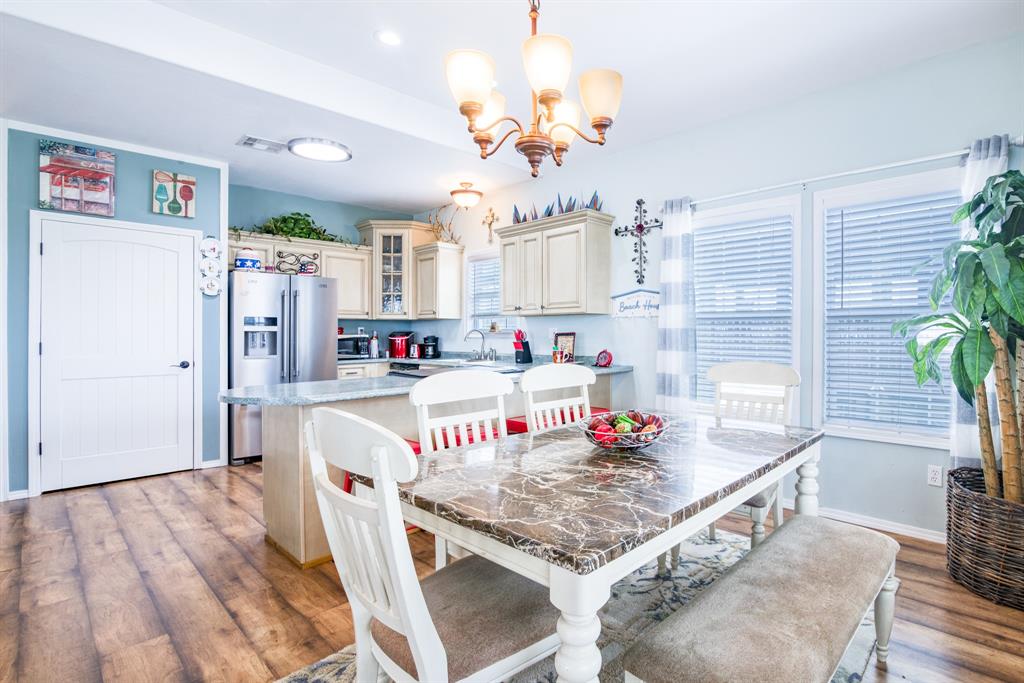 143 Ocean View Drive, Crystal Beach, Texas image 28