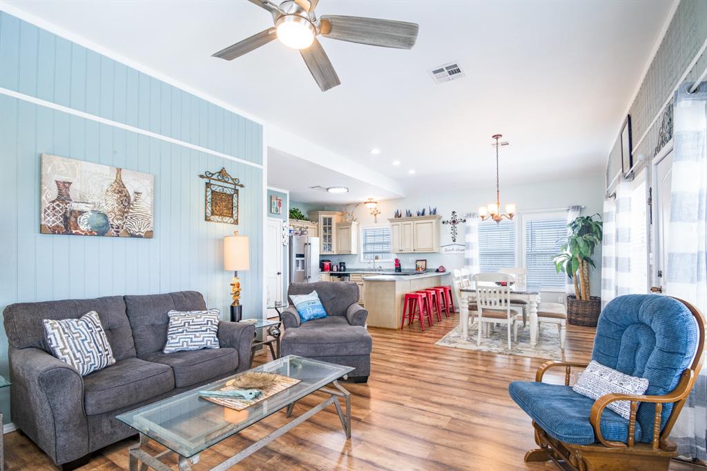 143 Ocean View Drive, Crystal Beach, Texas image 26
