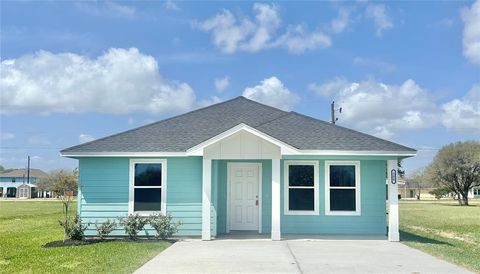 288 Buckskin Dr Palacios TX 77465