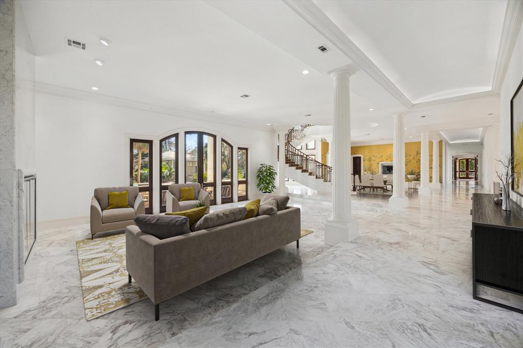324 Buckingham Drive, Houston, Texas image 5