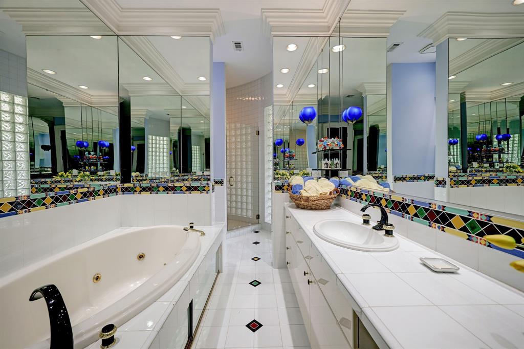 324 Buckingham Drive, Houston, Texas image 39
