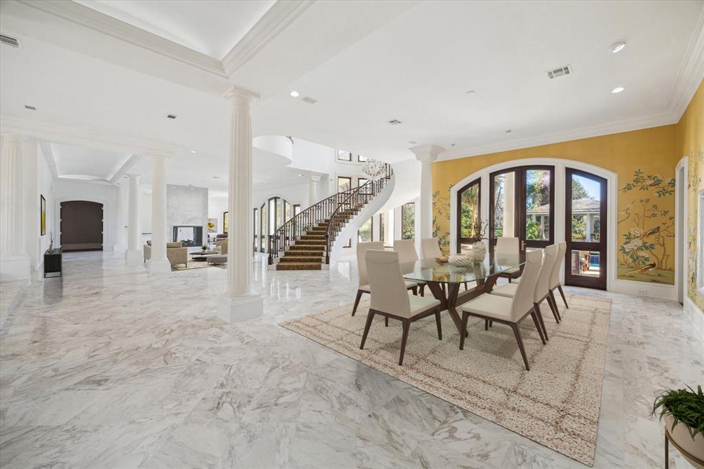 324 Buckingham Drive, Houston, Texas image 10