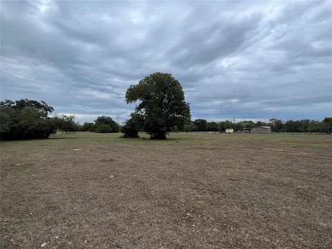 Photo of 5 County Road 166, Iola, TX 77861 (MLS # 38643605) Photo of 5 County Road 166, Iola, TX 77861 (MLS # 38643605)