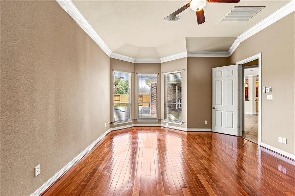 3237 Prince George Drive, Friendswood, Texas image 18