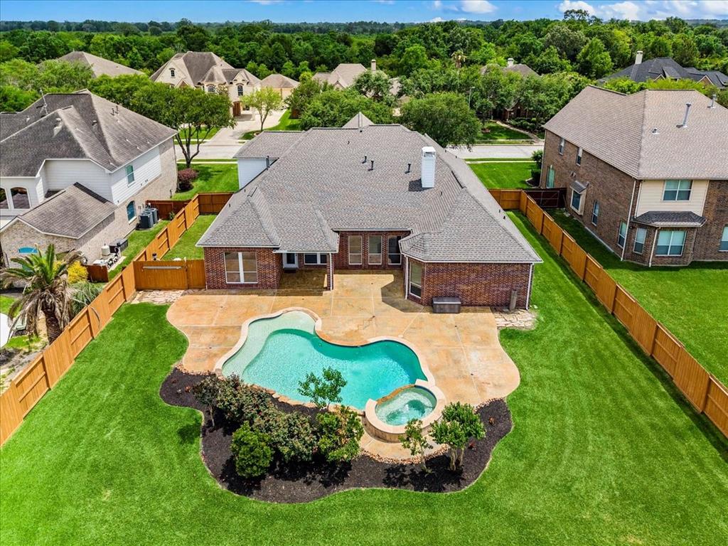 3237 Prince George Drive, Friendswood, Texas image 3