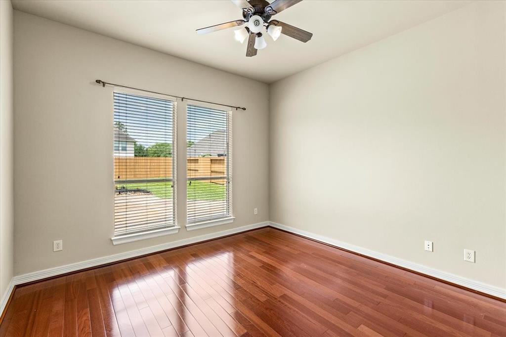 3237 Prince George Drive, Friendswood, Texas image 29
