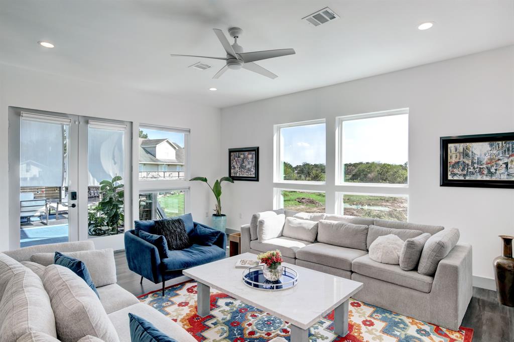 701 Baywood Drive, Seabrook, Texas image 8