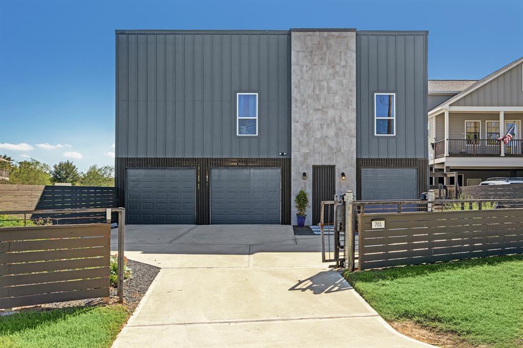 701 Baywood Drive, Seabrook, Texas image 1