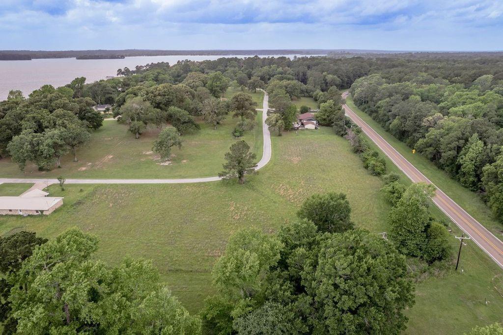 Peach Island Road, Trinity, Texas image 8