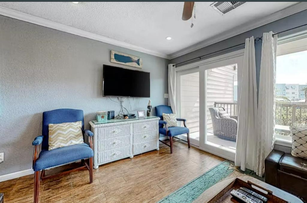 9520 Seawall Blvd Boulevard #231, Galveston, Texas image 4