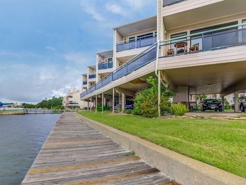 A home in Seabrook