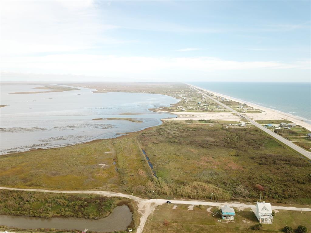 1743 Hwy 87, Gilchrist, Texas image 20